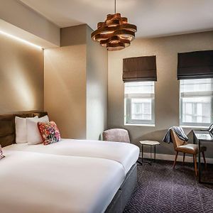 Habitación Clásica con 2 Camas Individuales